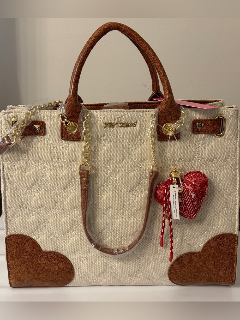 Authentic Betsey Johnson "XOKIARA" Quilted Heart‎ Tote Bag